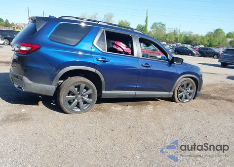 2025 Honda Pilot Sport z USA, uszkodzony, nr VIN 5FNYG1H30SB100980